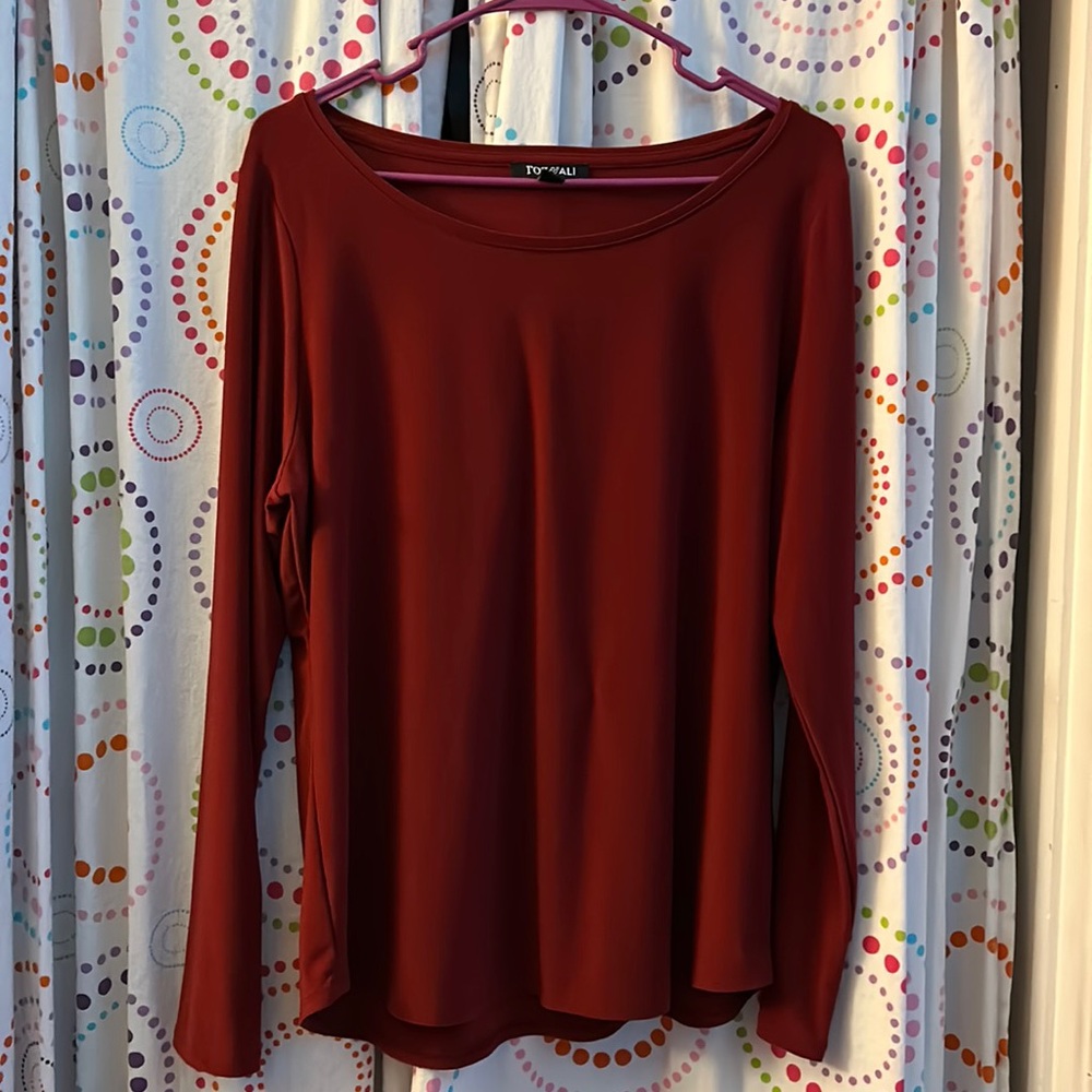 Women’s long sleeve shirt